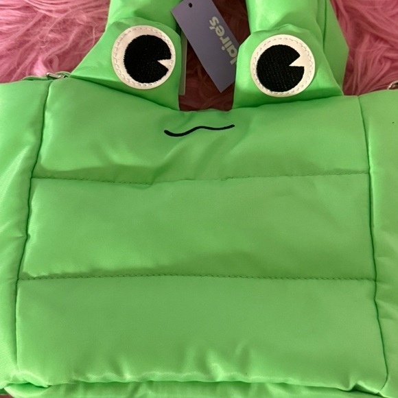 Girls frog bag giftable RARE new with tags SOLD OUT
(🤑 Get 5 items for $30) - Picture 2 of 6